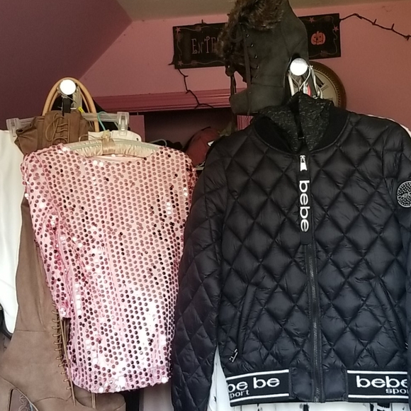 Bags,Clothing, accessories, jewelry, perfume, shoe - Picture 10 of 17